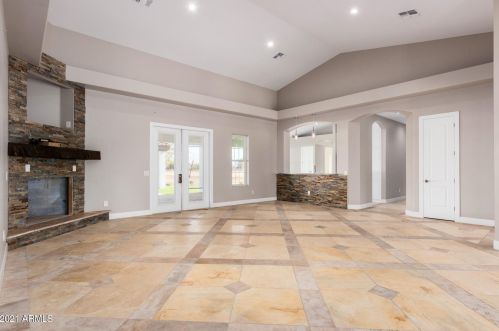 3605 69th Ave, Phoenix AZ 85043-3325 exterior