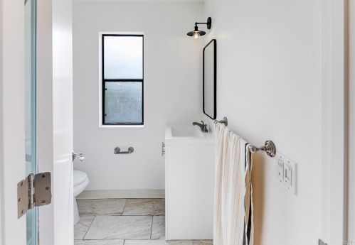 214 Amicita Ave, Mill Valley CA 94941-2101 exterior