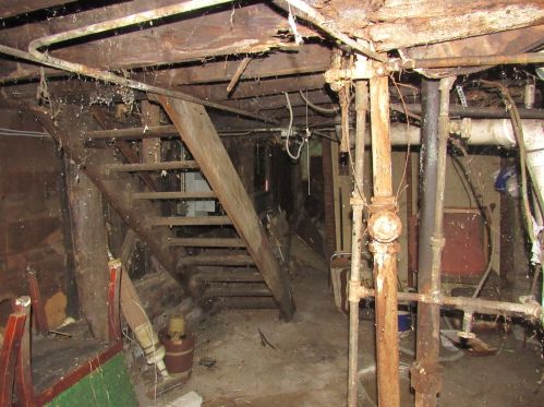 6729 Rhodes Ave, Chicago IL 60827-1340 exterior