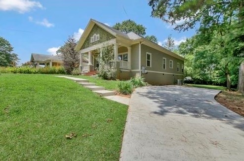 1887 John Calvin Ave, Atlanta GA  30337-2628 exterior