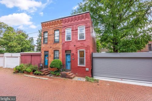 18 Gessford Ct, Washington DC  20003-1406 exterior