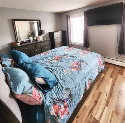 84 Modena Dr, Concord NH  03303-1550 exterior