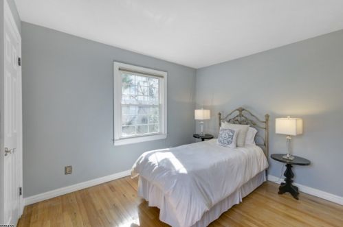 30 Springfield Ave, Cranford NJ 07016-2144 exterior