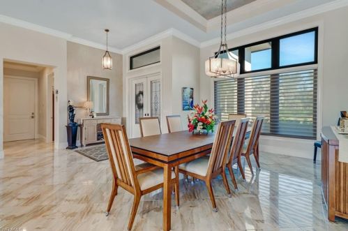 2913 68 St, Naples FL 34105-7225 exterior