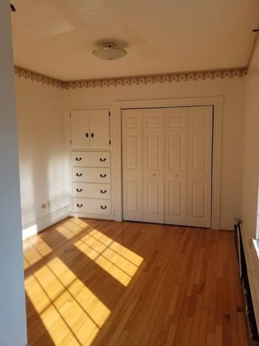 130 Broad St, Woonsocket RI 02895-6363 exterior