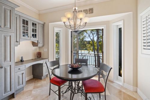 74 De Silva Is Dr, Mill Valley CA 94941-3036 exterior