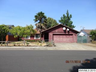 997 Summer Breeze Dr, Salem, OR 97303-6373