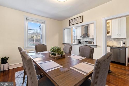 8135 Ardleigh St, Philadelphia PA  19118-3411 exterior