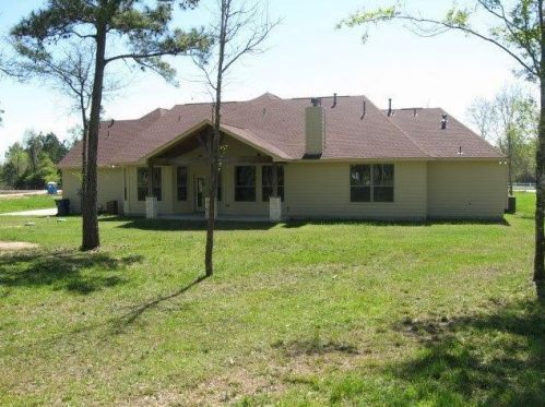 15644 Connie Ln, Montgomery TX  77316-9440 exterior