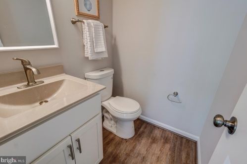 717 Twin Holly Ln, Silver Spring MD 20910-4665 exterior