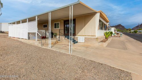 6024 Rafter Circle St, Tucson AZ  85713-4365 exterior