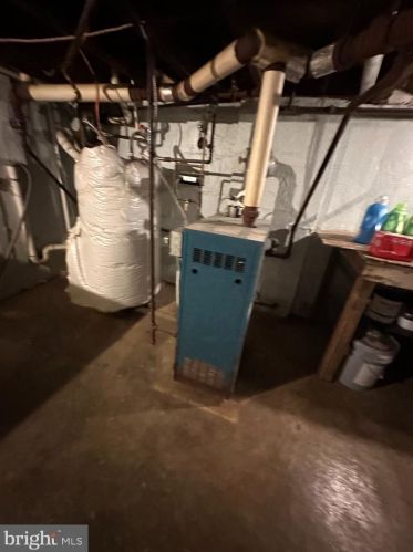 412 High St, Hanover PA 17331-3922 exterior