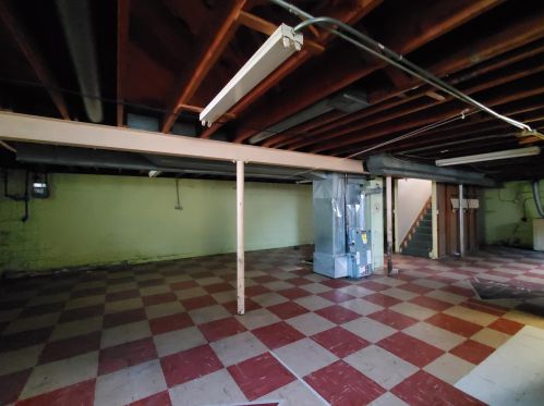 7100 Hope Ave, Milwaukee WI 53216-1058 exterior