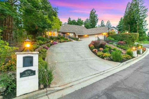 1170 Ridgemont Pl, Concord CA 94521-4831 exterior