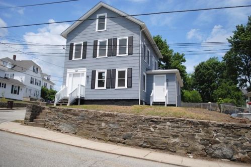 343 Mason St, Woonsocket RI  02895-5026 exterior