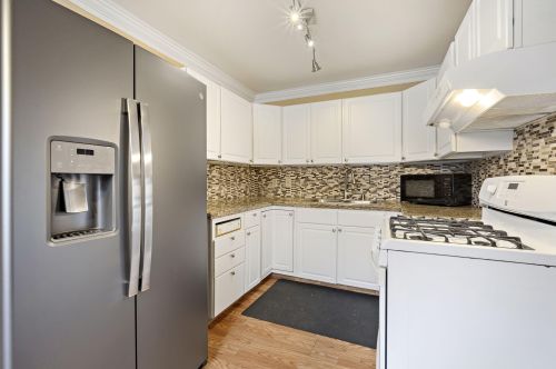 8949 70, Milwaukee WI 53223-2113 exterior