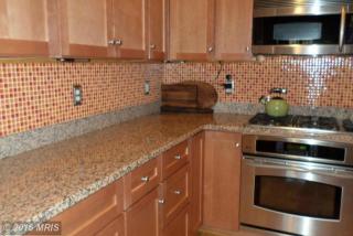 520 Royal St, Alexandria VA  22314-2024 exterior