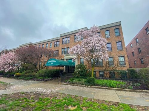 60 Jamaicaway, Boston MA  exterior