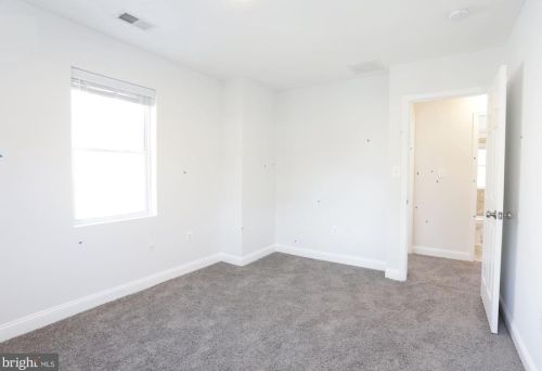 711 49 Pl, Washington DC 20019-4873 exterior