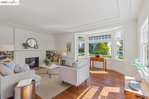 15 Eton Ct, Berkeley CA 94705-2715 exterior