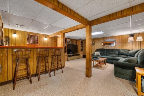 53 Marjorie Ln, Vernon CT 06066-4008 exterior