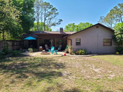 12504 Twin Br Acres Rd, Tampa FL 33626-4423 exterior