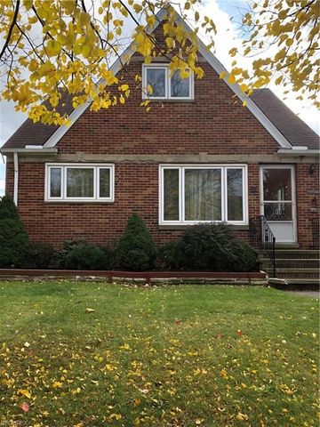 7101 Meadowbrook, Cleveland OH  44144-1310 exterior