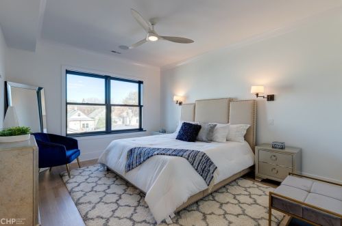 2637 Mozart St, Chicago IL  60647-1739 exterior