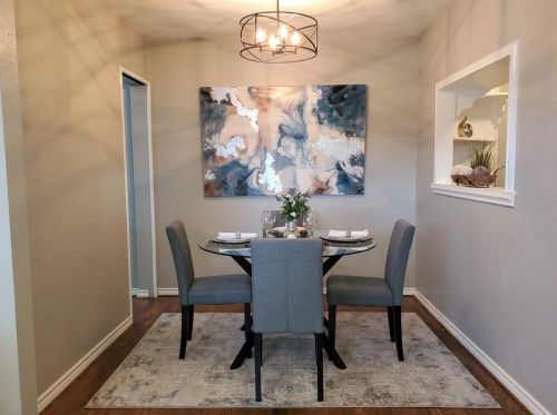 4323 Brown St, Dallas, TX 75219-2595