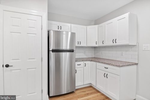 5438 Delancey St, Philadelphia PA  19143-1409 exterior