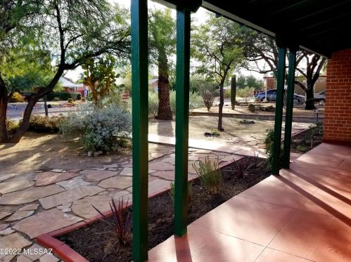 1723 Linden St, Tucson, AZ 85719-3736