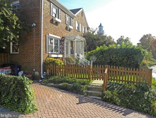 1315 Commonwealth Ave, Alexandria VA  22301-2021 exterior