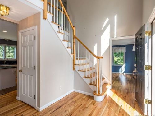 45 Running Brk Dr, Deep River CT 06419 exterior