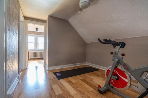 930 Heberton St, Pittsburgh PA 15206-2262 exterior