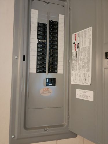 701 Forest Ridge Dr, Pittsburgh PA  15221-4043 exterior