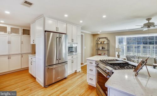 311 Kentucky Ave, Alexandria VA 22305 exterior