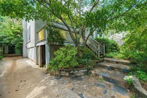 1490 Brooklyn Ave, Atlanta, GA 30309-2202