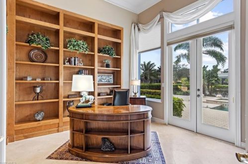 1300 Little Blue Heron Ct, Naples FL 34108-3311 exterior