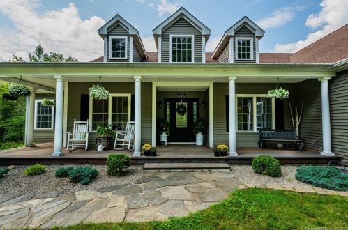 105 Mashentuck Rd, Killingly, CT 06239-2220