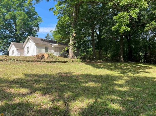 3367 Snapfinger Rd, Lithonia, GA 30038-2657