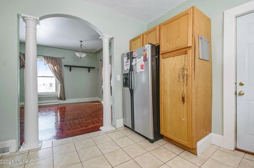 522 Broas St, Belding MI 48809-1911 exterior