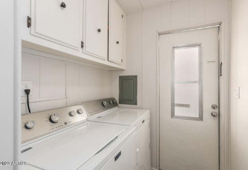 7218 41st St, Phoenix AZ  85042-6302 exterior