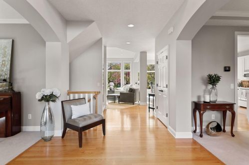 3544 Crestmoor Dr, Saint Paul MN 55125-5028 exterior