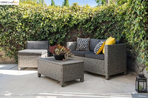 2949 King St, Berkeley CA 94703-2647 exterior