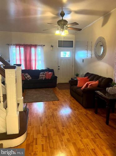 5416 Lawrence St, Philadelphia PA  19120-2804 exterior