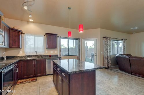 4903 4 Ave, Phoenix AZ 85041-5741 exterior