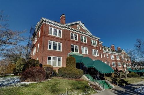 234 President Ave, Providence RI  02906-5648 exterior