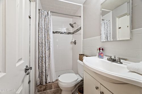 13028 17 Ave, Phoenix AZ 85086-8771 exterior