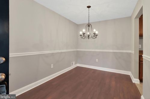 27 Mulberry St, Trenton NJ 08638-4425 exterior