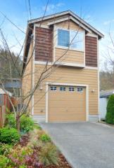 5437 30 Ave, Seattle WA  98105-3140 exterior